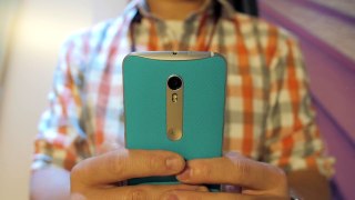 Motorola Moto X Style Hands On Pure Edition