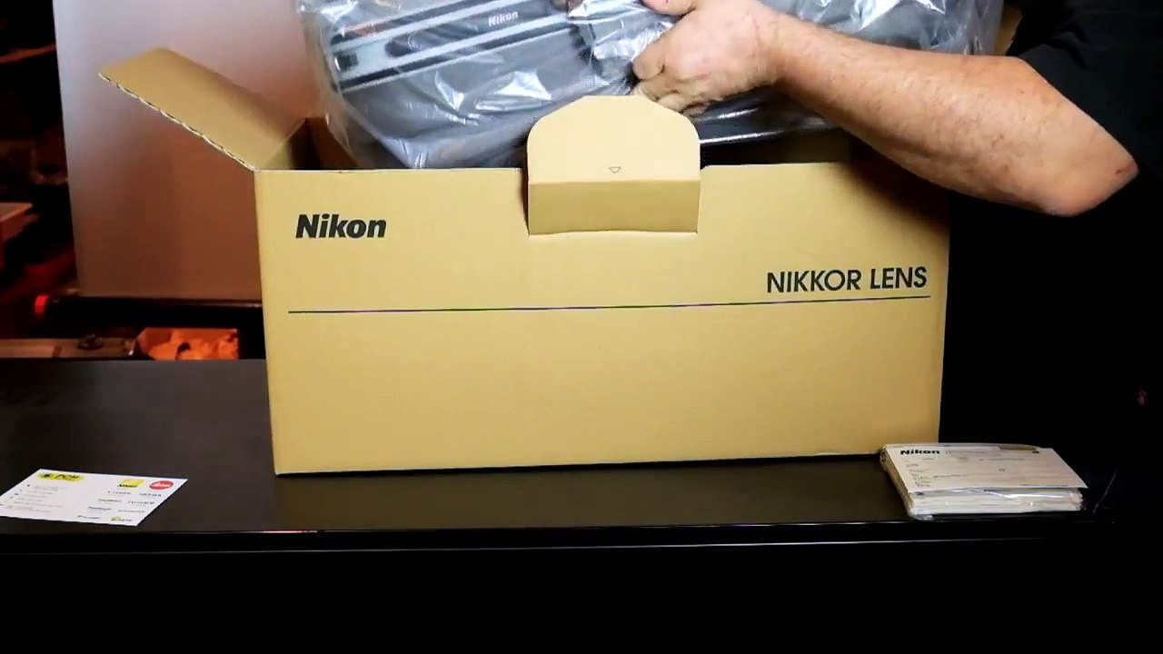 Unboxing the Nikon AF-S 400mm F2.8E FL ED VR