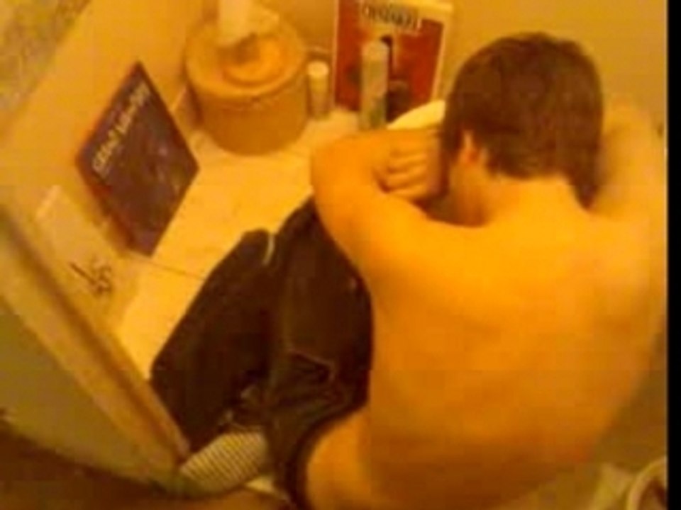 Val vomi et bad aux chiottes