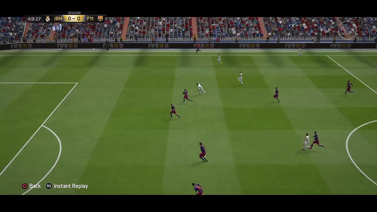 Fifa 16 suarez header 1
