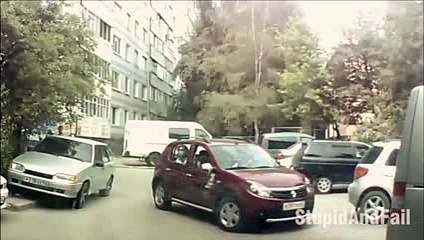 Latest Funny Videos 16 ( Car Parking Failed by Girl)