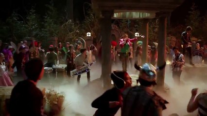 Fearless Olivia Holt Chica vs monstruo Video oficial Monstubre