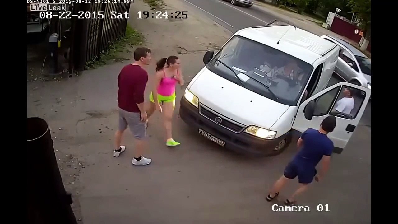 LiveLeak - Road Rage Caught on CCTV