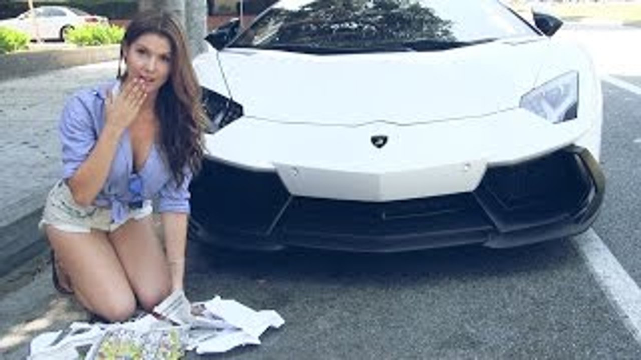 Crazy Giant Spider Prank!