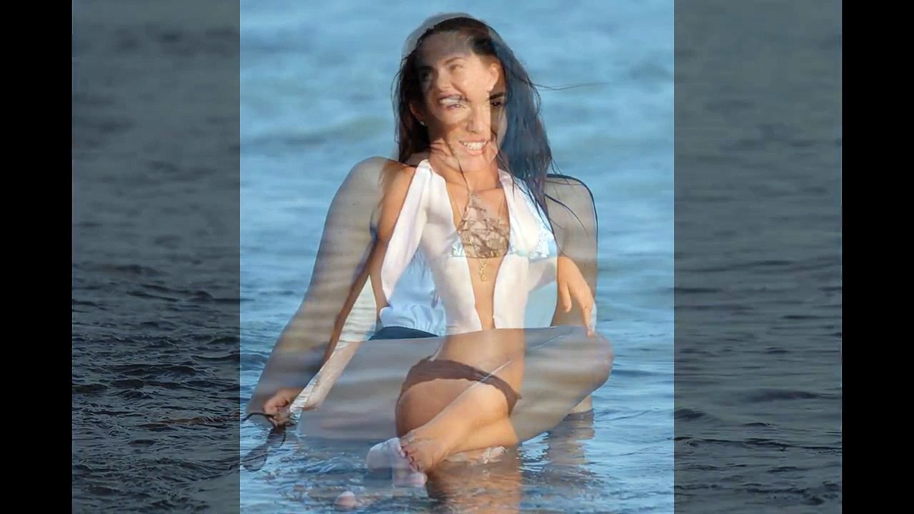 SEXY! Jennifer Metcalfe Bikini Candids in Ibiza