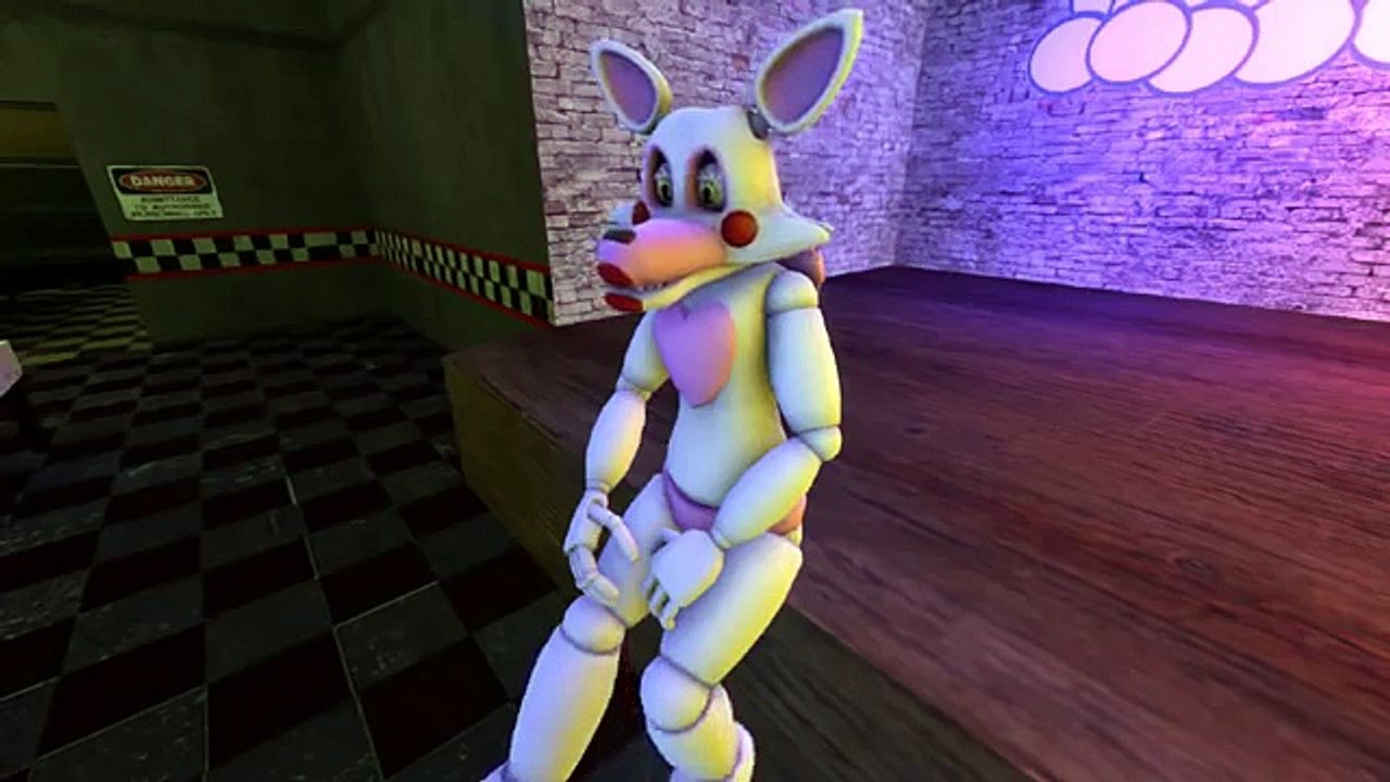Foxy vs Toy Chica, Mangle (FnafFan 126)