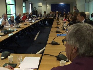 Retraites complémentaires: les partenaires sociaux se retrouvent pour parachever l'accord