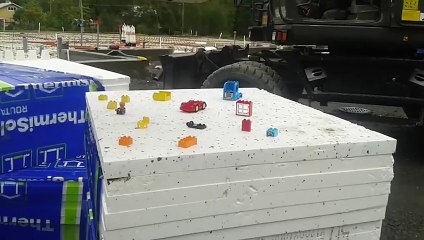 Building Legos with Excavator  Bob the Builder Returns