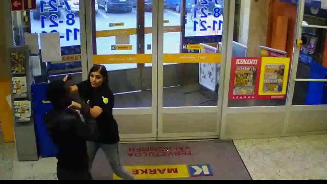 Finnish store Girl drags thief back into mall after stealing attempt