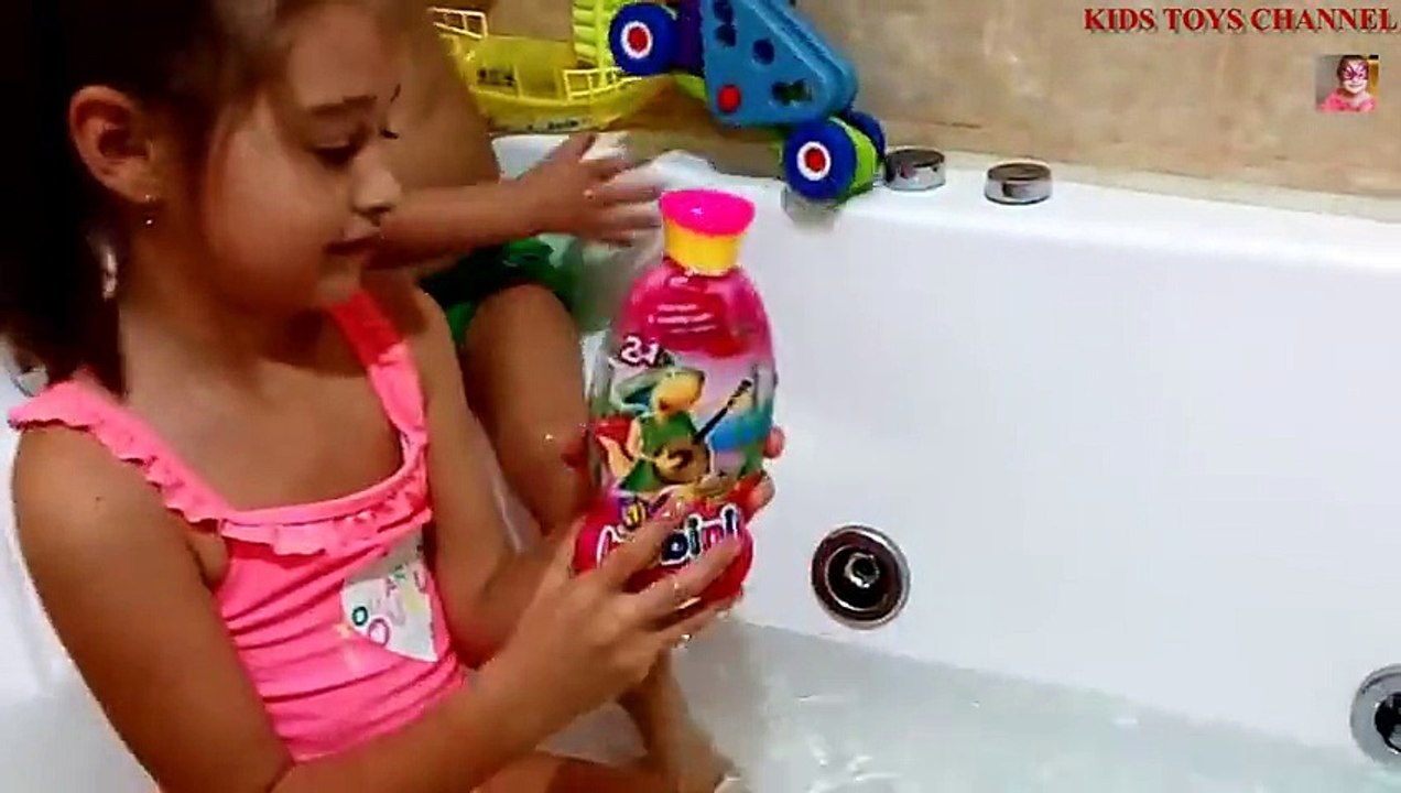 Kids bath time. Funny kid videos from funnyever - video Dailymotion