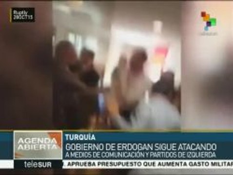 Gobierno turco mantiene su ataque a medios y partidos de izquierda