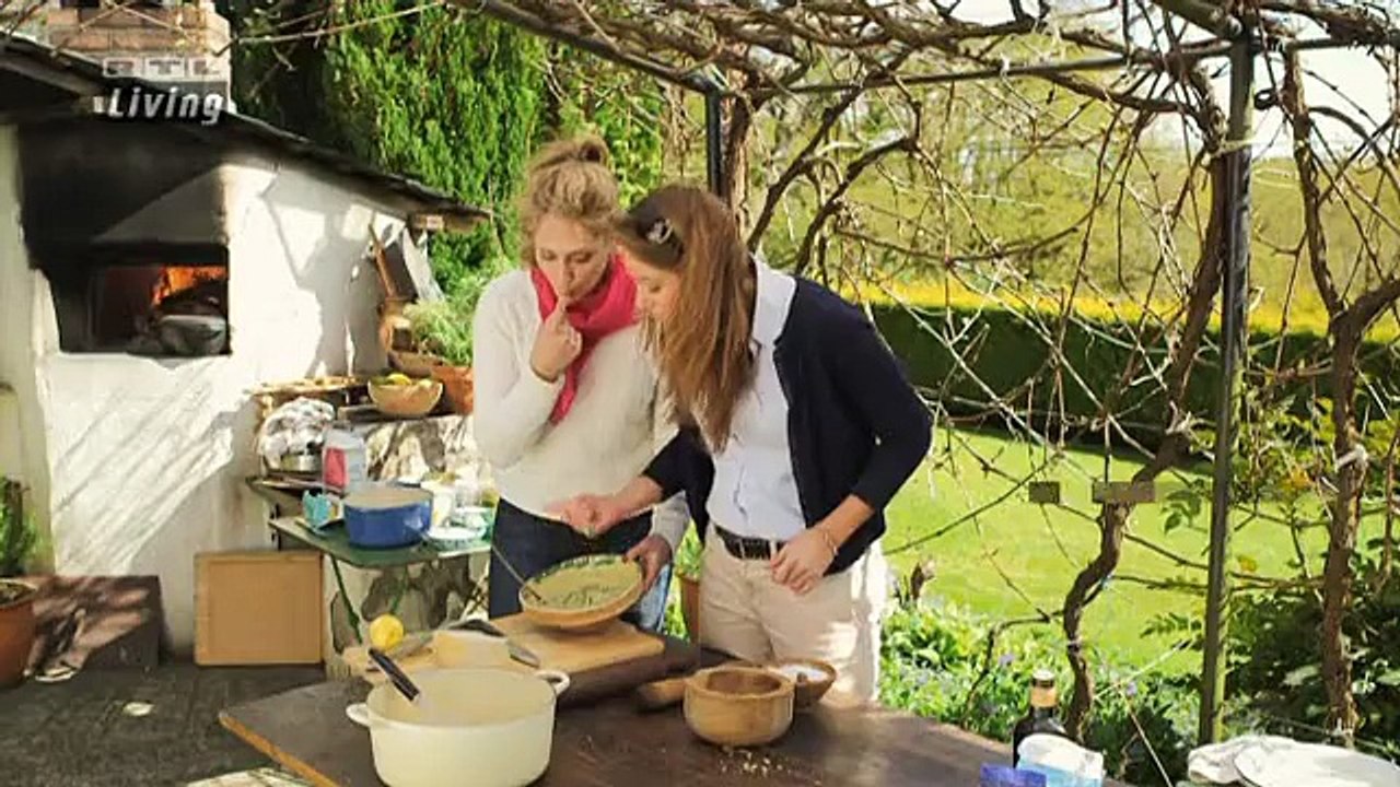 Selbstgemachte Grüne Lasagne mit Salbei undWalnuß-Pesto