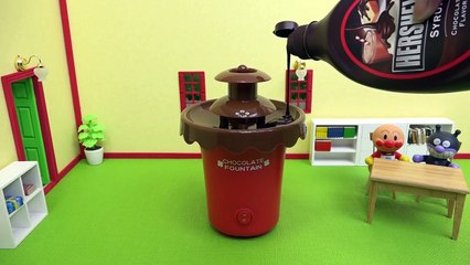 アンパンマンペロペロチョコレートとチョコレートファウンテン The Anpanman chocolate fondue fountain