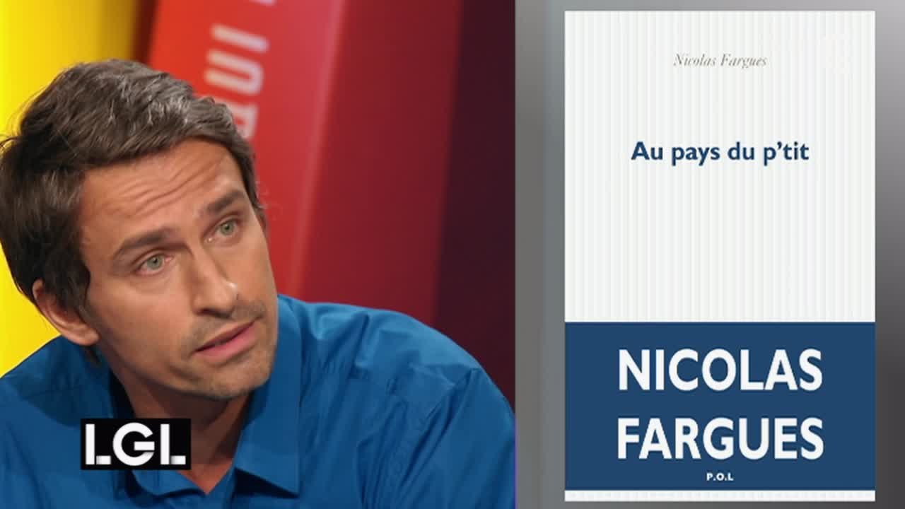 N. Fargues nous parle de sa satire "Au pays du petit", un livre qui ne manque pas d'humour
