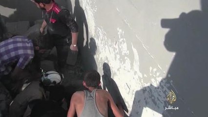 ارتفاع حصيلة قتلى الغارات السورية والروسية على أحياء حلب الى 52