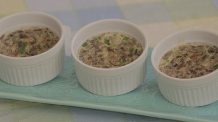 Fluffy Steamed Eggs with Mushrooms & Scallions