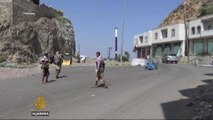 Houthi snipers accused of shooting dead women and children