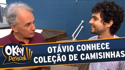 Otávio Mesquia conhece colecionador de camisinhas