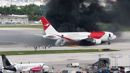 Un avion en feu à l'aéroport de Fort Lauderdale aux Etats Unis - 21 blessés