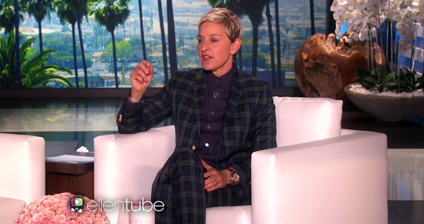 NUEVO! Hillary Clinton Addresses the Nation... and the Animals zxvf