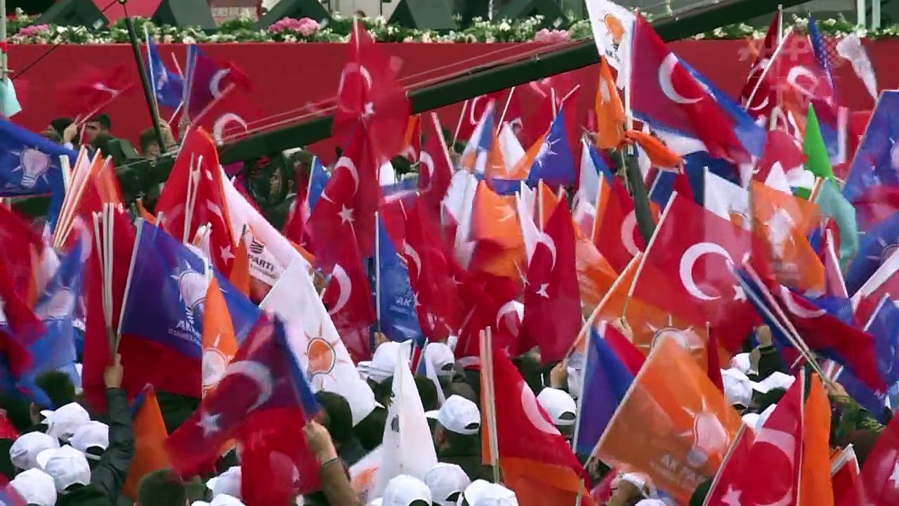 Erdogans zweiter Wahlversuch spaltet die Türkei