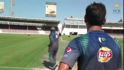 Yasir Shah meets Shane Warne