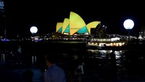 Sydney Opera House lights up for Wallabies