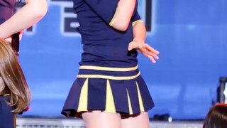 151028 AOA - short skirts (Miniskirt) [Above Self] jikkaem Fancam (Seoul Plaza)
