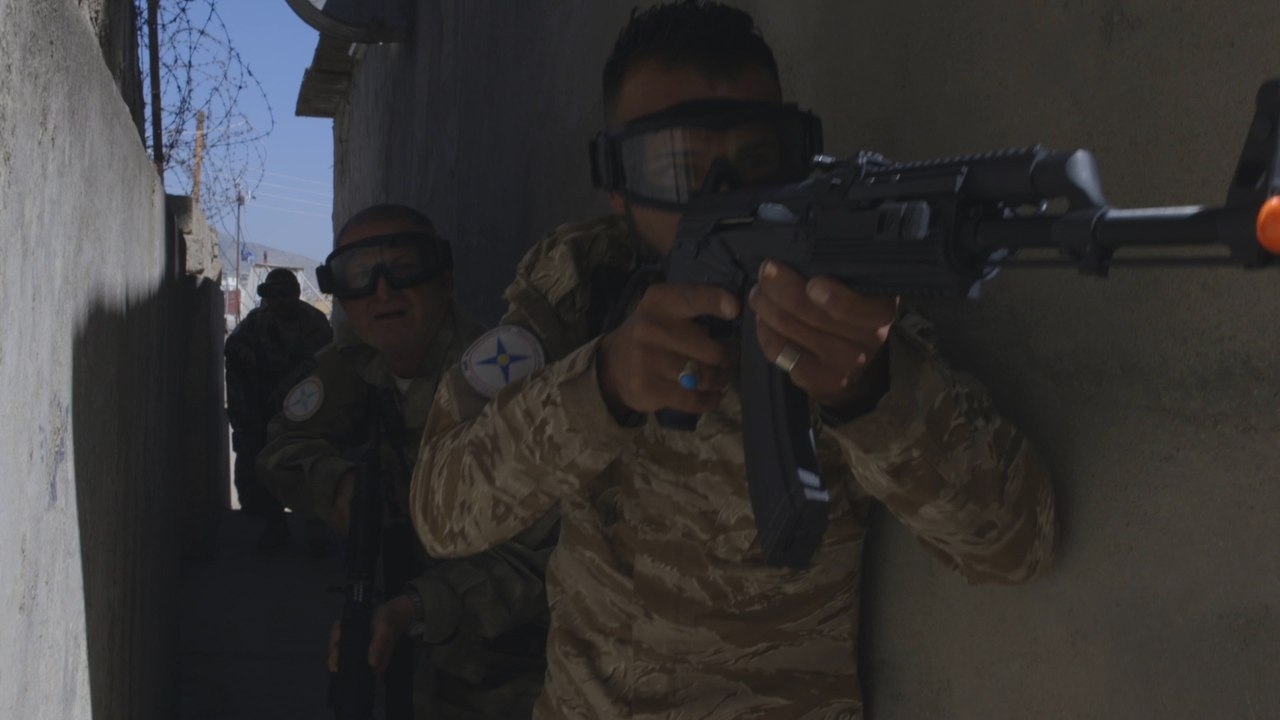 Maxim Exclusive: The Americans Taking the Fight to ISIS
