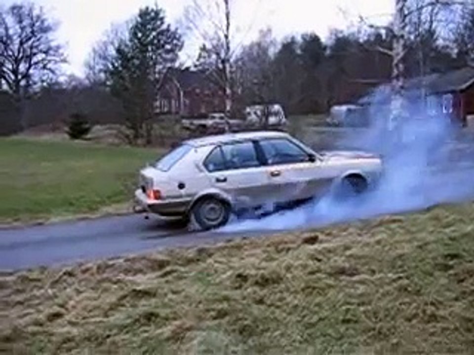 Volvo 360 burnout