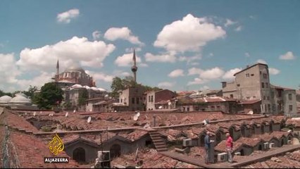 Istanbul's crumbling Grand Bazaar