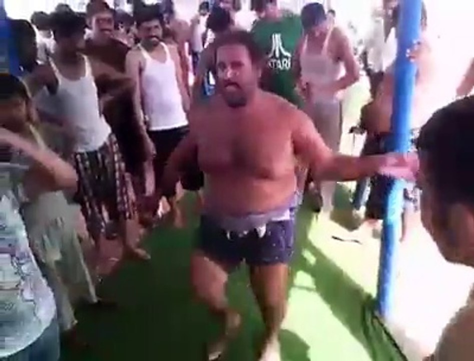 Most Funniest Dance-Very Funny