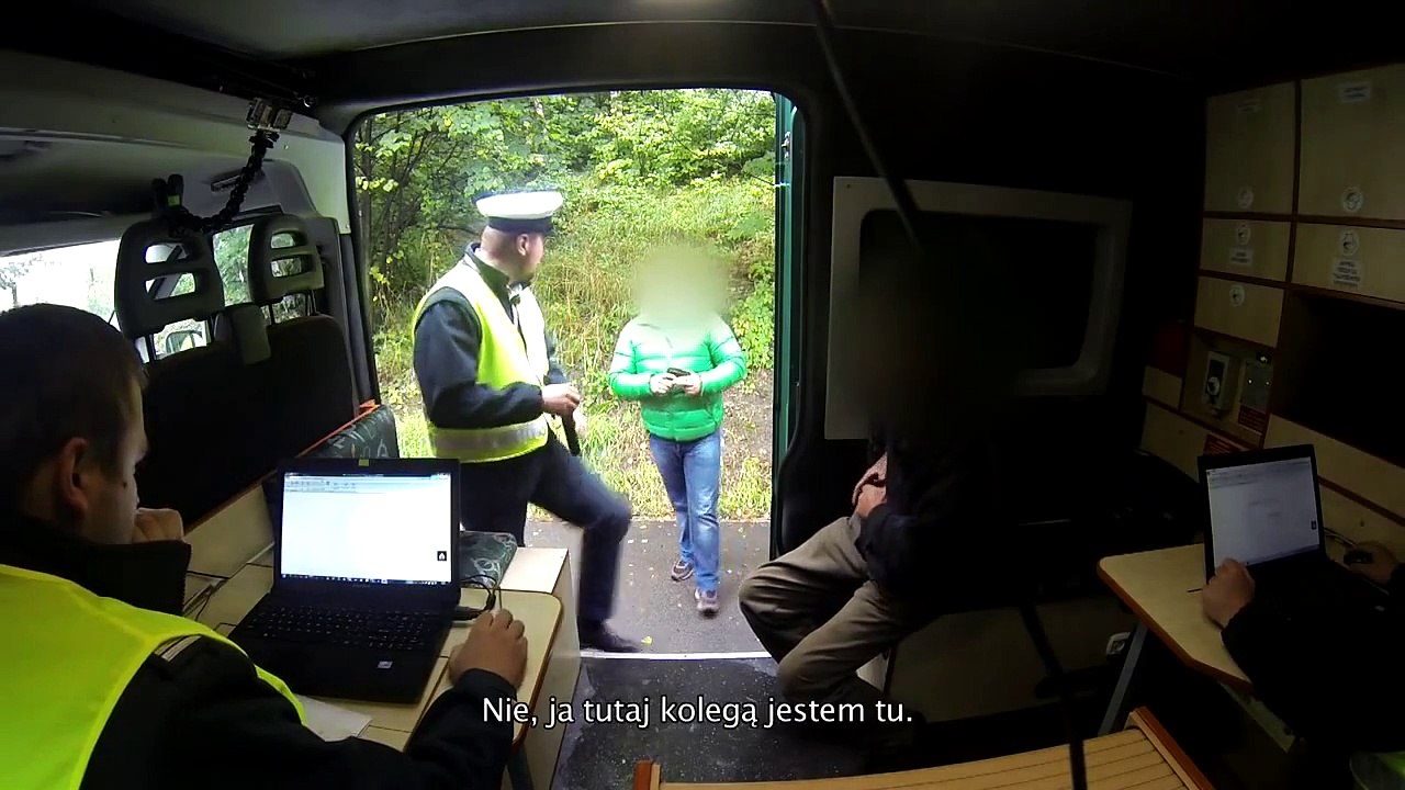 Uwaga pirat, to pikuś chłopie - Na Drogach