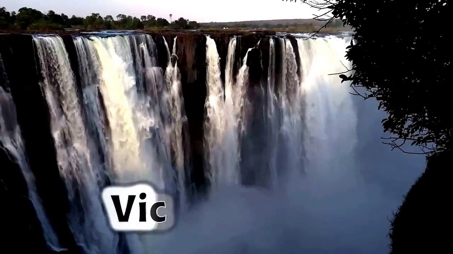 ⁣Victoria Falls Devil's Pool - World Travel