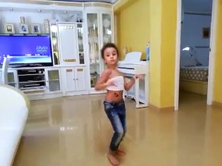 Niña gitana bailando ♥♥Lah Debo♥♥