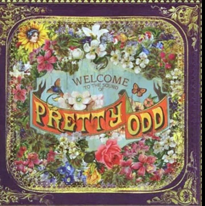 Panic! At the Disco - Nine in the Afternoon (Live and Studio Mashup)