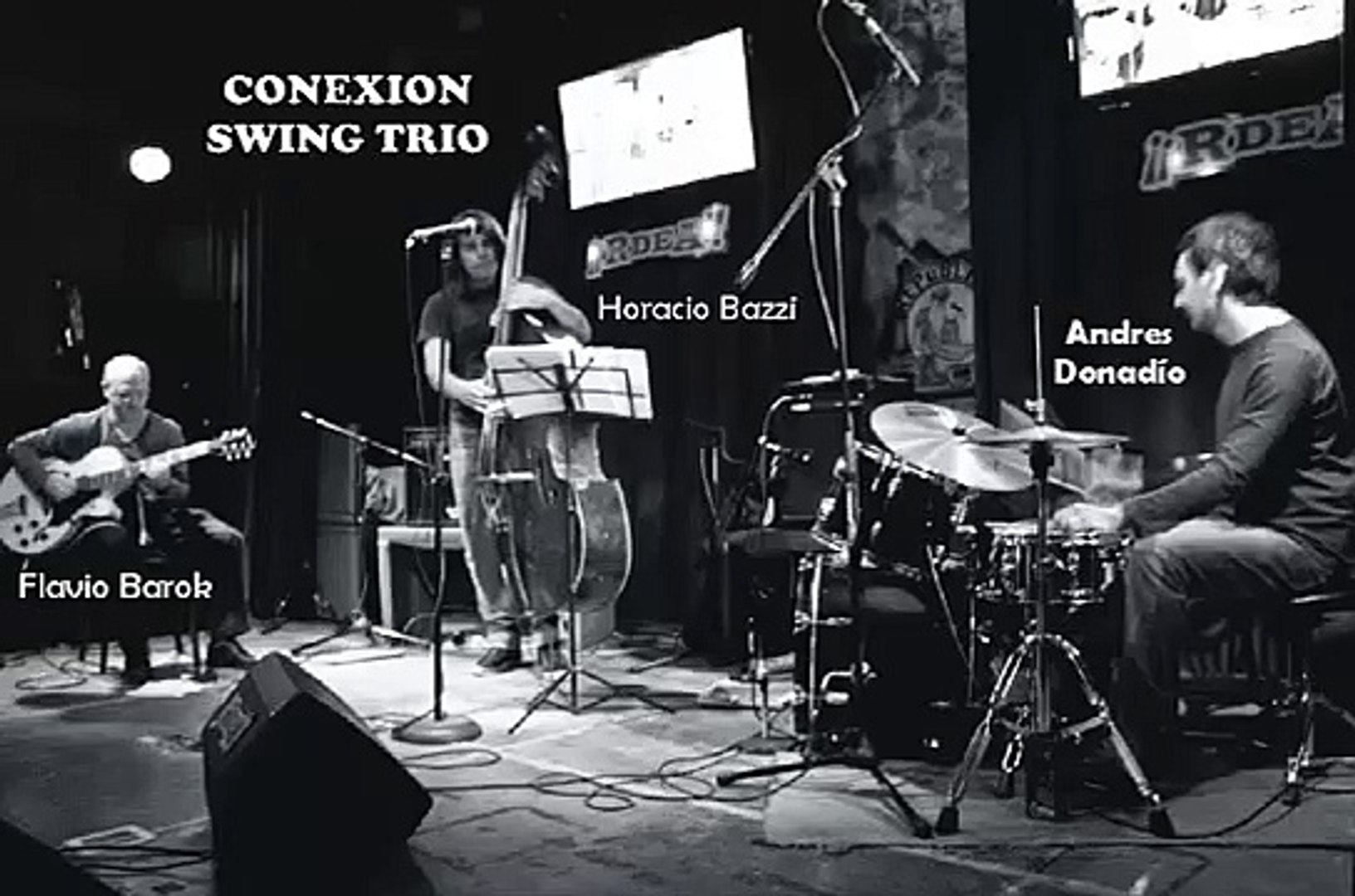 CONEXION SWING TRIO - Gone With the Wind (Allie Wrubel) en vivo 2-10-2013