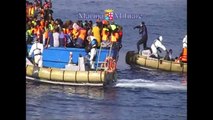 40 مهاجرا يقضون اختناقا قبالة ليبيا