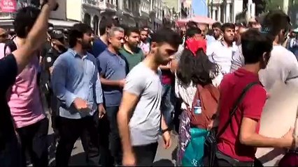 Galatasaray meydanı’ndaki izinsiz gösteride arbede