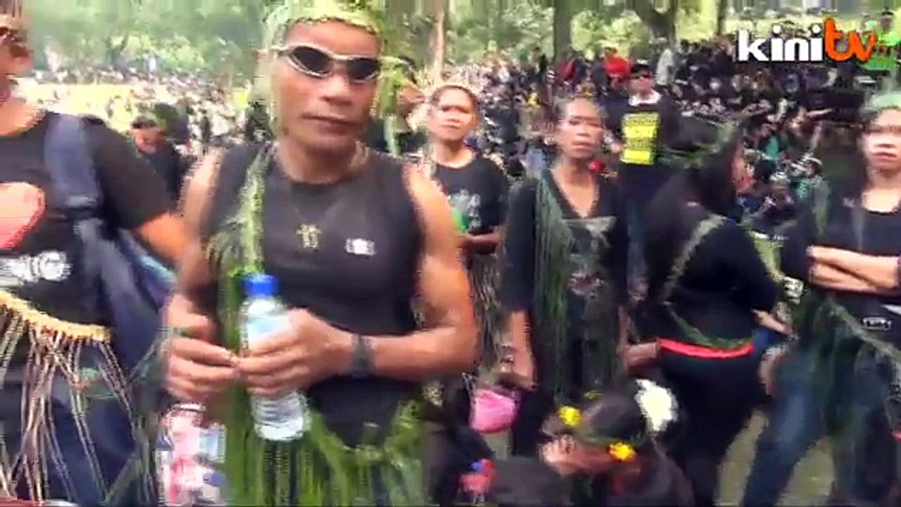 Two Pakatan MPs claim trial over Black 505