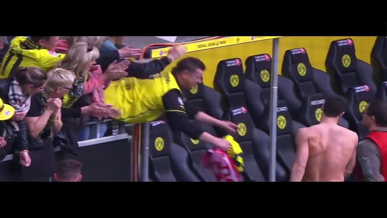 Emotional Moments of Football