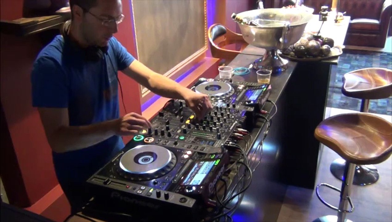 Mix By Protexx futur house 08/15 Trevent exported temple tattoo