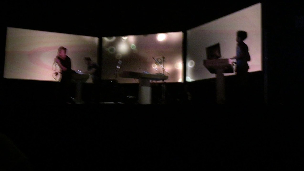 A Brain In A Bottle - Thom Yorke TMB at HOSTESS CLUB ALL-NIGHTER 15/08/2015