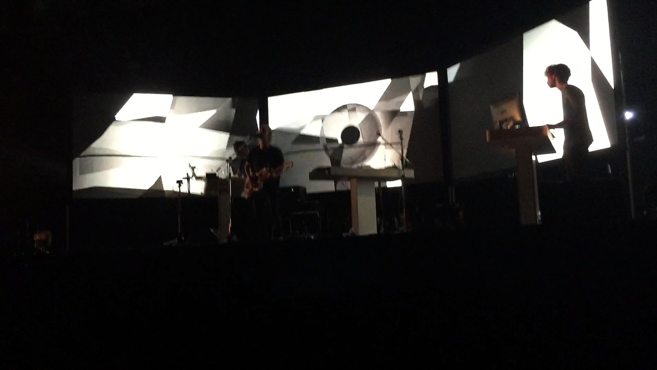 Black Swan - Thom Yorke TMB at HOSTESS CLUB ALL-NIGHTER 15/08/2015