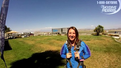 Maddie Rothfuss's Tandem skydive!