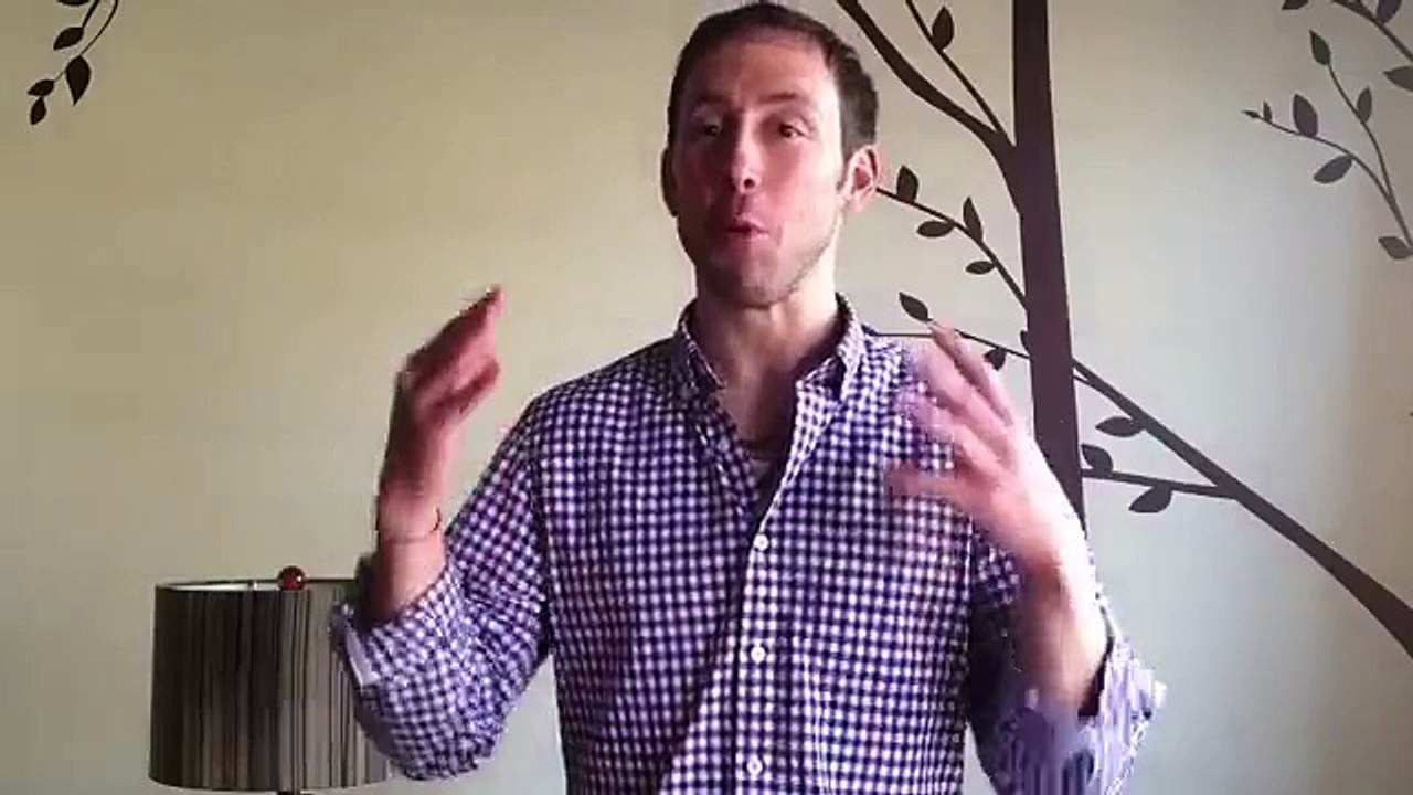 6 Words To Get A Girl To Talk To You - Approaching Women - How To Get A Girlfriend