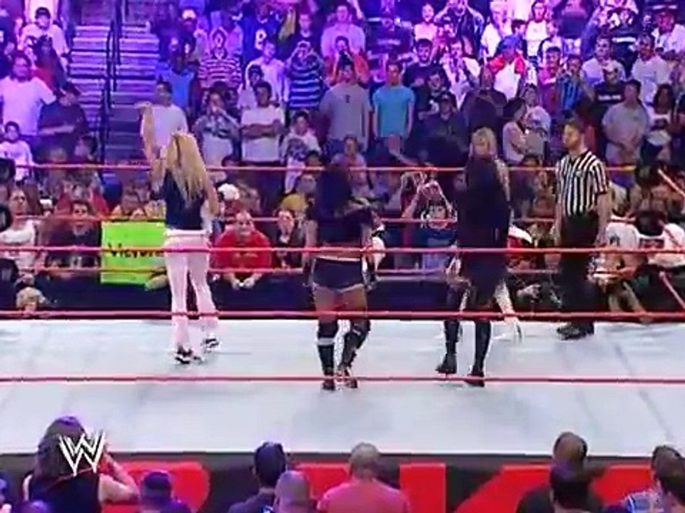 Trish Stratus & Ashley vs  Victoria, Torrie Wilson and Candice Michelle