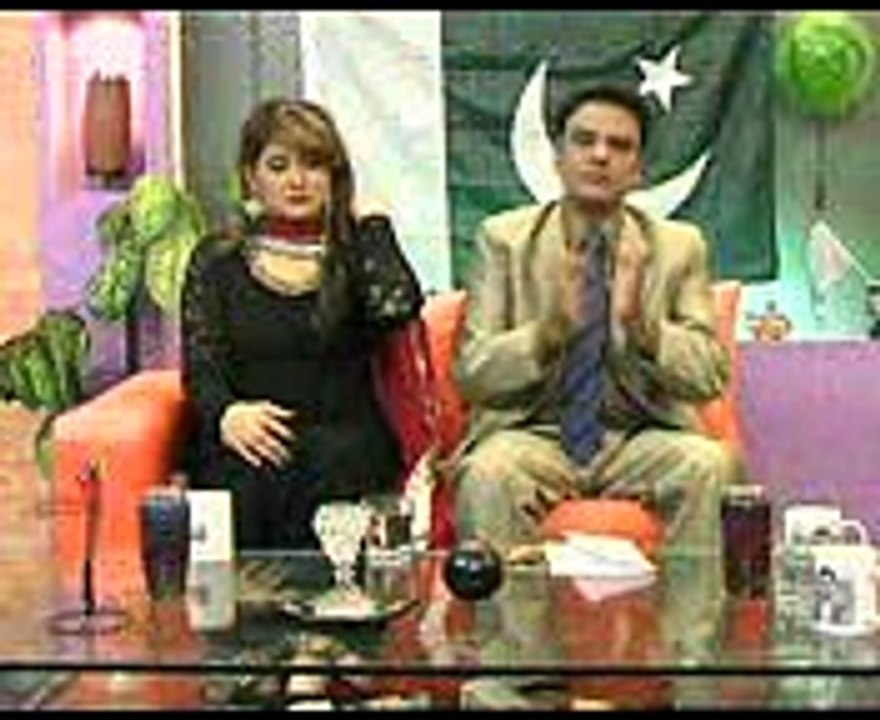 klaam mere moula by singer nadeem butt performing at DM DHOOM