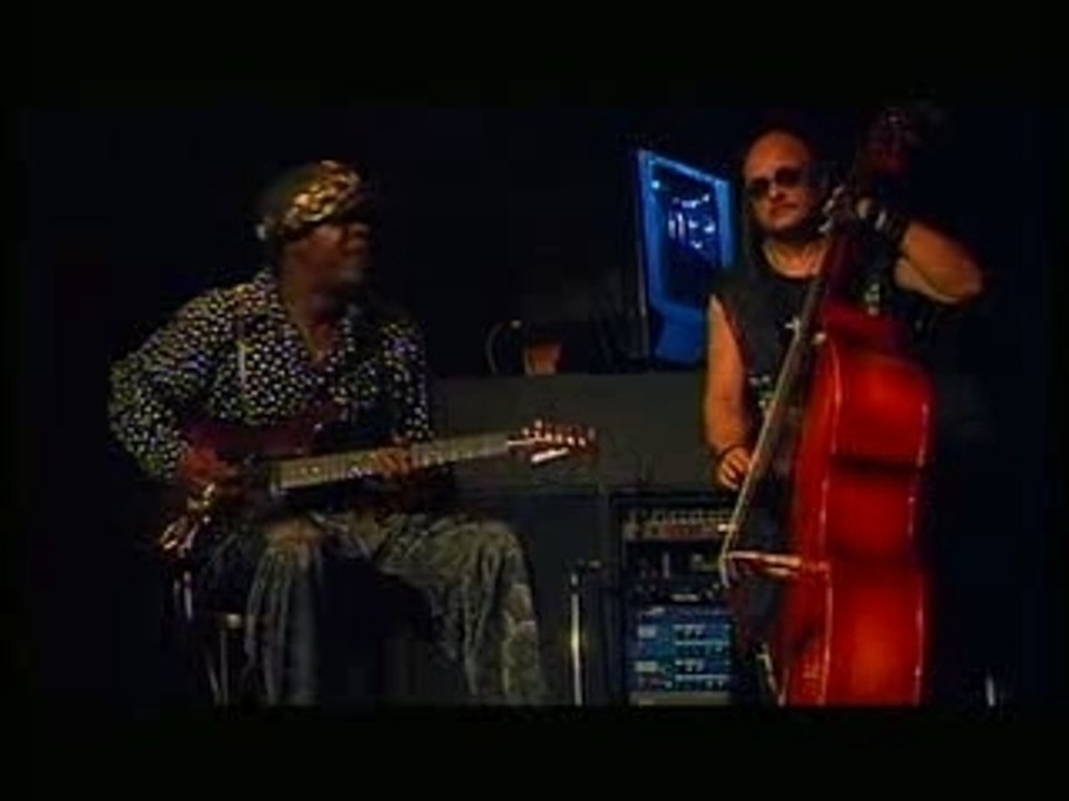 Johnny Hallyday - La guitare fait mal