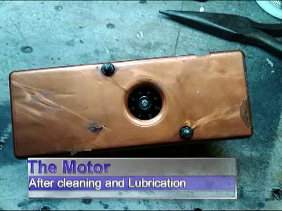 Cleaning And Lubrication of a 1952 Lionel 2046W Whistle Tender.